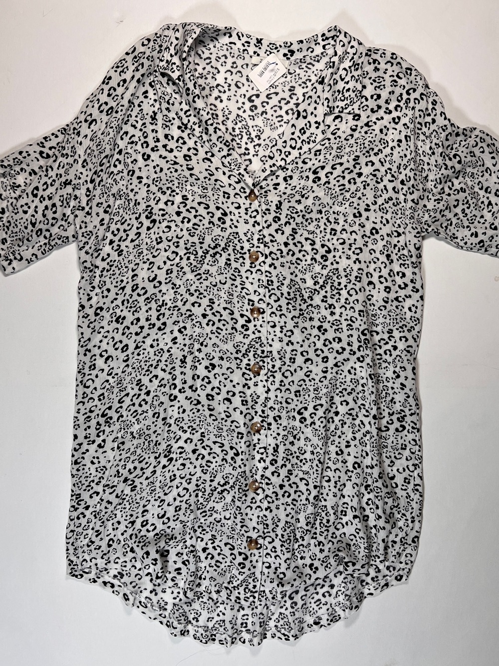 NWT Z Supply Lalo Top Cheetah Print Gauze Button Down Small